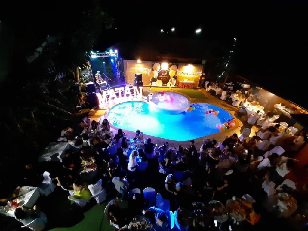 Le Parc Wangnang Hotel Phitsanulok Esterno foto